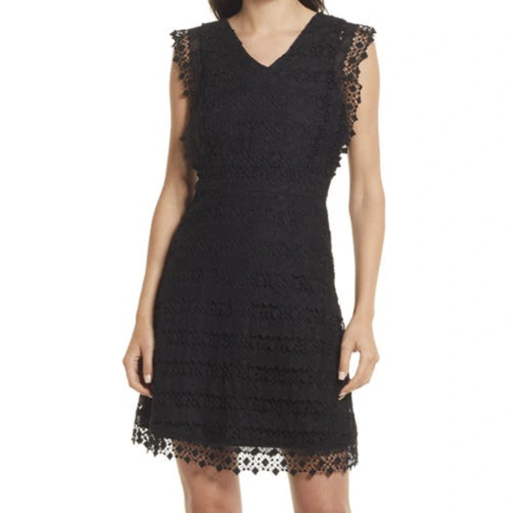Amy Lynn Flutter Sleeve Lace Dress, Size S​​​​​​​​​​​